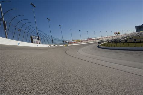 Racing Track .